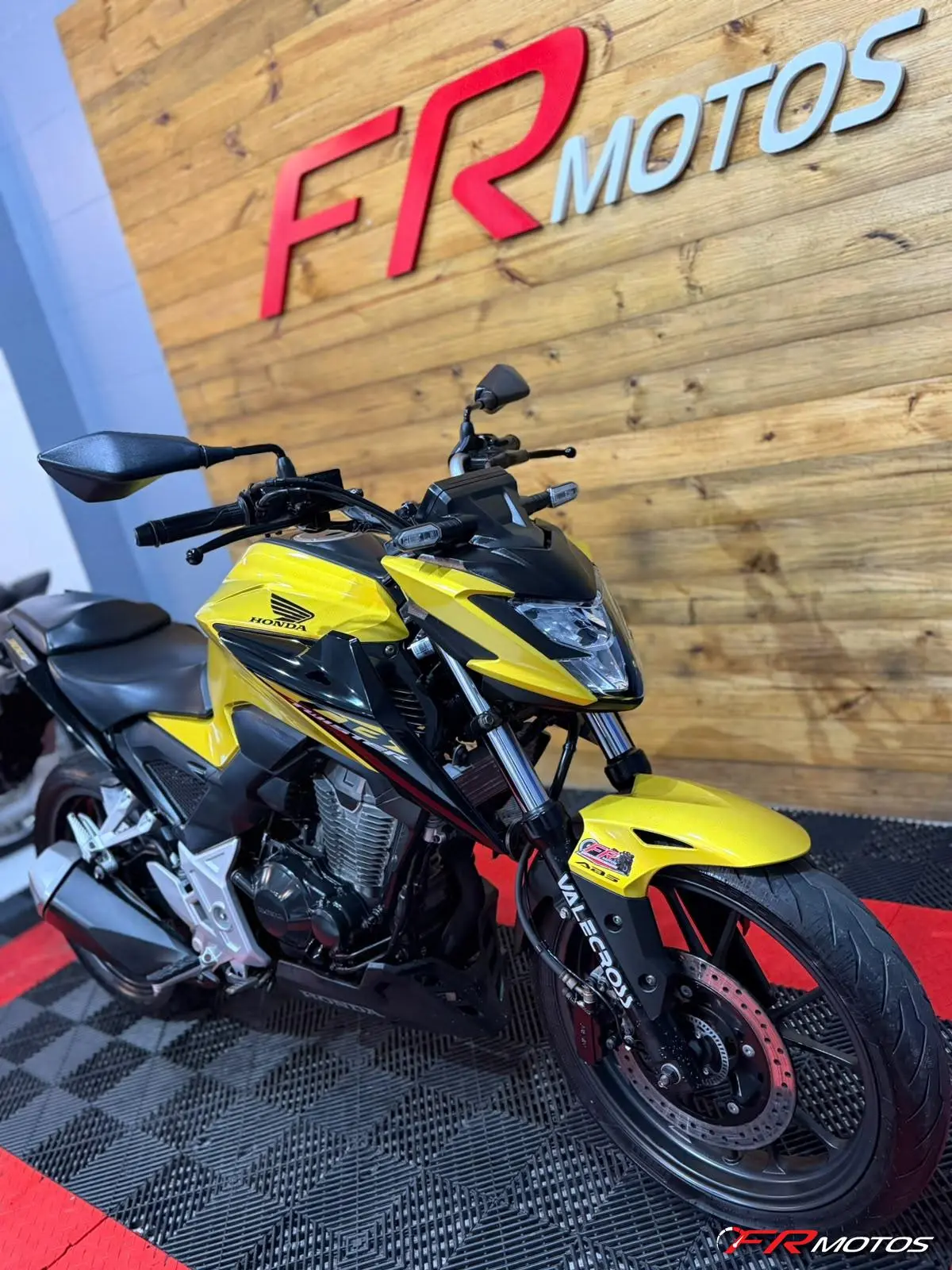 CB 300F TWISTER ABS